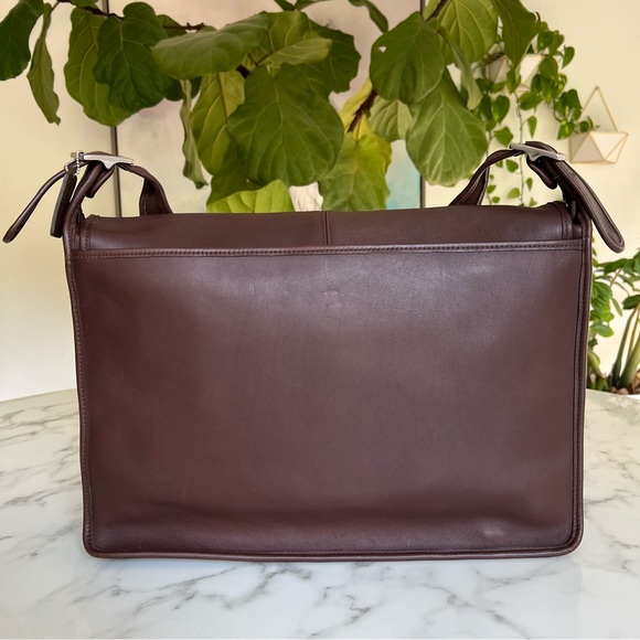 COACH Vintage Full Flap Messenger Laptop Bag Mahogany Brown Leather 5206 - Picture 3 of 16